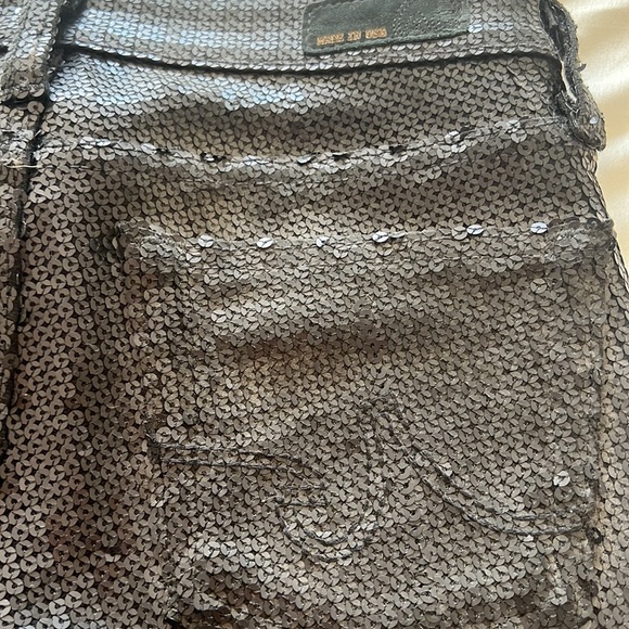 AG Black Sequined Jeans Size 26R. In good condition. No holes, no tears - Picture 3 of 5